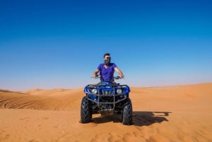 Dubai: Seikkailu Quad Bike Safari, kameliratsastus ja virvokkeita.