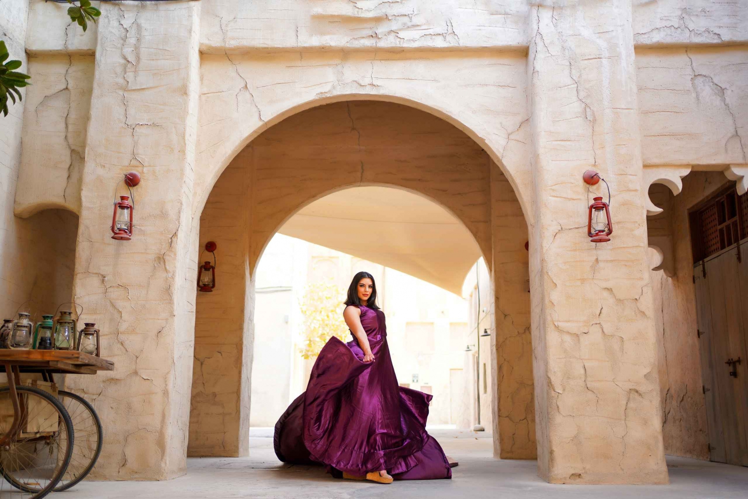 Dubaj: Al Fahidi Walking Tour z sesją zdjęciową i przejażdżką Abrą