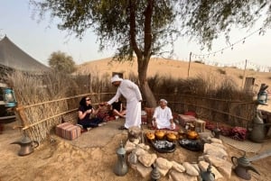 Dubai: Visita guiada aos lagos Al Marmoom e Al Qudra com jantar