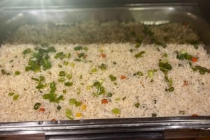 Дубай: прогулка на самом большом дау Al Seef с ужином и живым шоу