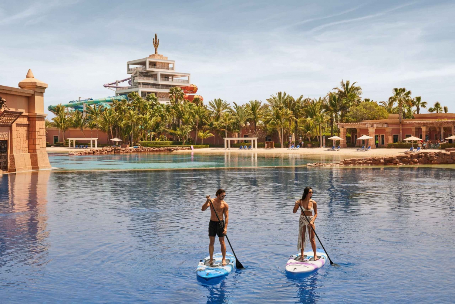 Dubai: Atlantis Dolphin Paddle in Dubai