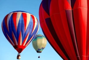 Dubai: Giro in mongolfiera e tour in autobus delle meraviglie, tour del cielo, del mare e della terra