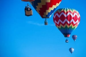 Dubai: Giro in mongolfiera e tour in autobus delle meraviglie, tour del cielo, del mare e della terra