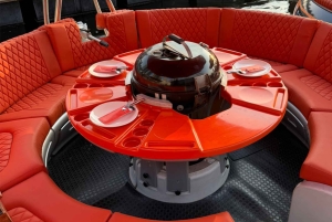 Dubai: Barbecue-Donut-Bootsfahrt auf dem Dubai Creek