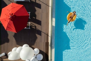 Dubai: Beach Clubin allasluvassa on DJ ja hytit