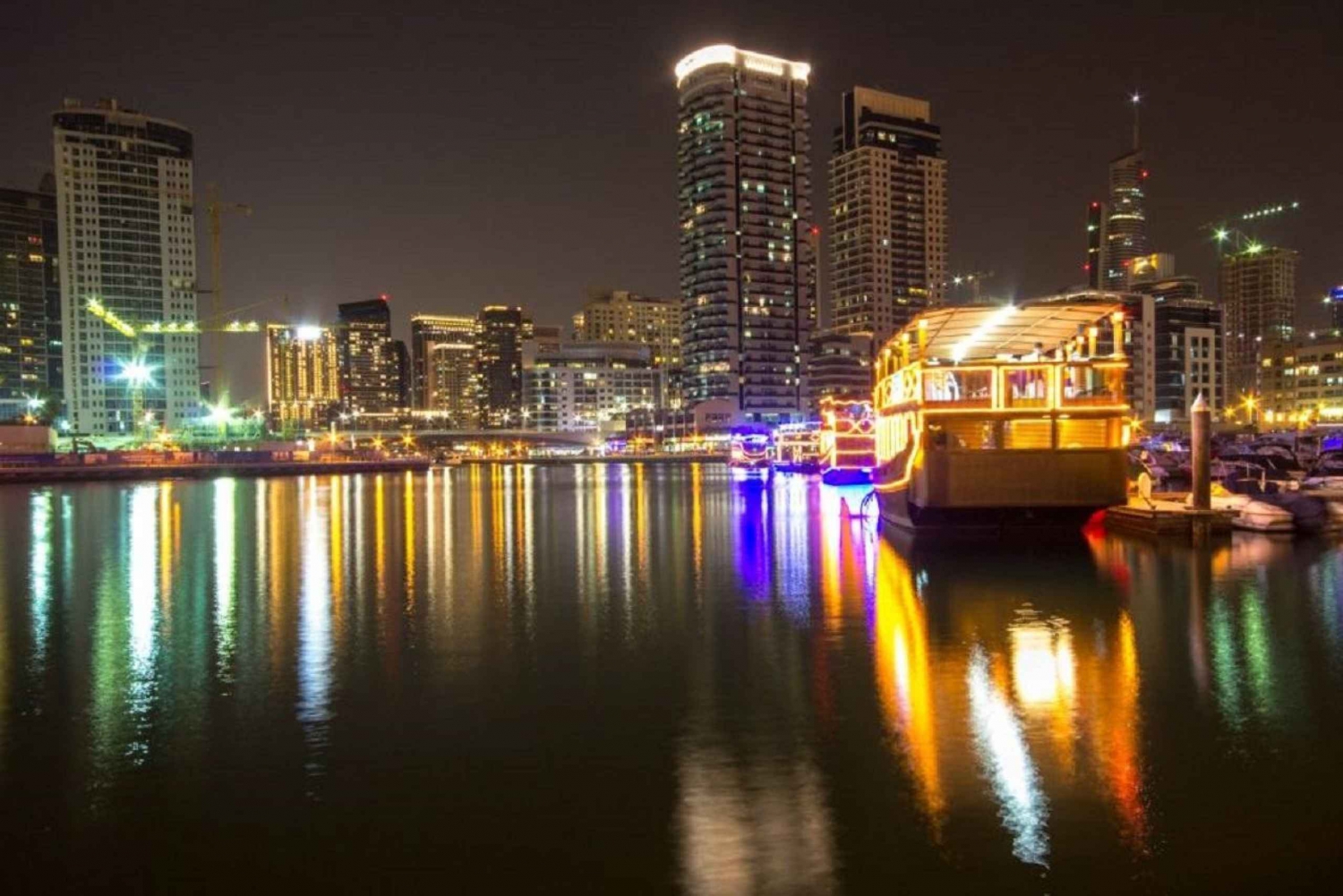 Dubai: Beste Dhow Cruise Dinner Marina