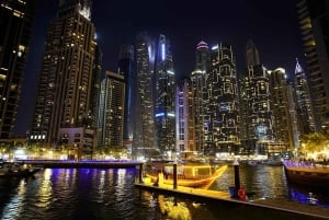 Dubaï : Visite nocturne panoramique en Big Bus et croisière dînatoire en option.