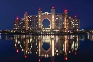 Dubaï : Visite nocturne panoramique en Big Bus et croisière dînatoire en option.