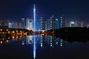 Dubaï : Visite nocturne panoramique en Big Bus et croisière dînatoire en option.