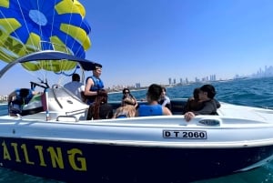 Dubai: Burj Al Arab Parasailing, iskrem, bilder og videoer