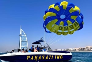 Dubai: Burj Al Arab Parasailing, iskrem, bilder og videoer