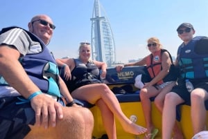 Dubai: Burj Al Arab Parasailing, iskrem, bilder og videoer