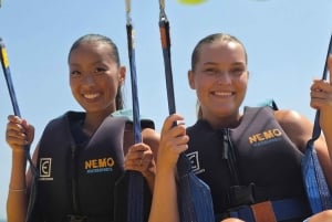 Dubai: Burj Al Arab Parasailing, iskrem, bilder og videoer