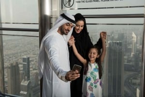 Dubai: Burj Khalifa Level 124, 125 with Sky Views Edge Walk