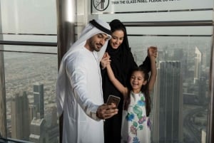 Dubai: Burj Khalifa Level 148 & Sky Views inngangsbillett Combo