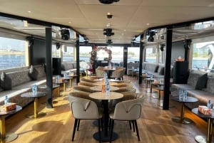 Luksuriøs yachtcruise med middag på Dubai Canal