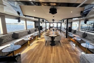 Luksuriøs yachtcruise med middag på Dubai Canal