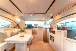 Dubai: Celebrate Birthdays & Anniversaries on Private Yacht