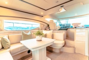 Dubai: Celebrate Birthdays & Anniversaries on Private Yacht