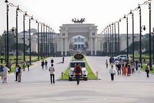 Дубай: частная экскурсия по городу с посещением Бурдж-эль-Араб, базары и поездка на абре