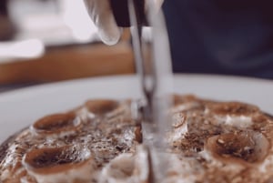 Dubai Creek Dhow Cruise with Unlimited Freshly Baked Pizza