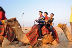 Dubaï : quad dans le désert, barbecue et camp bédouin