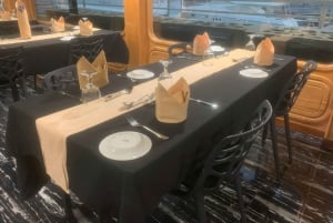 Dubai: Desert Rose NYE Cruise with Dinner and Fireworks