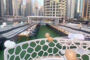 Dubai: Desert Rose NYE Cruise with Dinner and Fireworks