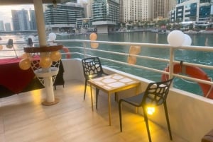 Dubai: Desert Rose NYE Cruise with Dinner and Fireworks