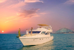 Dubai: Desert Safari with Marina Yacht Tour and BBQ Meal
