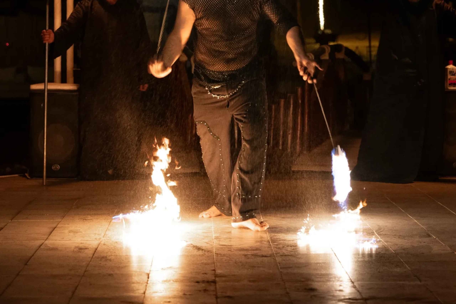 Dubai Desert Safari: Overnight Stay & Sunrise Balloon Ride