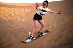 Pustynne safari w Dubaju, jazda quadem, przejażdżka na wielbłądzie i sandboarding