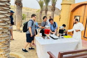 Pustynne safari w Dubaju, jazda quadem, przejażdżka na wielbłądzie i sandboarding