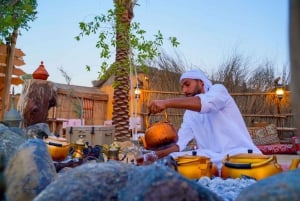 Dubai: Ørkensafari med leir, middag og valgfri overnatting