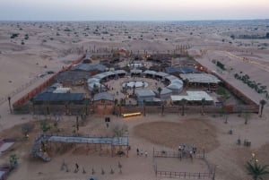 Dubai: Ørkensafari med lejr, middag og valgfri overnatning