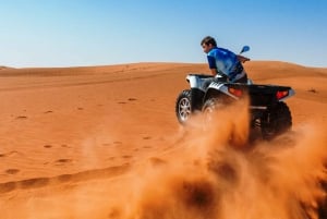 Dubai: zelfrijdende woestijnervaring