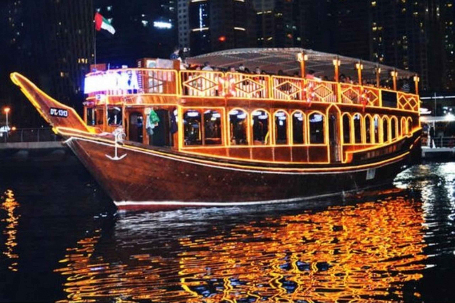 Dubai: Dhow Cruise with Dinner Buffet and Live Entertainment