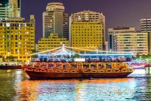 Dubai: Dhow Cruise met Tanoura Show & Dinerbuffet