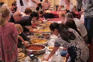 Dubai: Dinner at Sheikh Mohammed Cultural Center