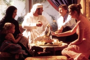 ドバイ：シェイク・モハメッド文化センターでのディナー