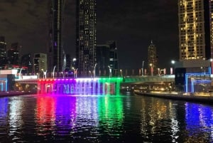 Dubai: jantar num cruzeiro com espetáculos ao vivo e bebidas