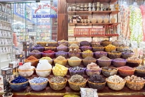 Dubai: Old Town, Markets, Tasting food & Abra Boat Ride