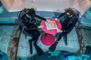 Dubai: ontdek duiken voor beginners bij Deep Dive