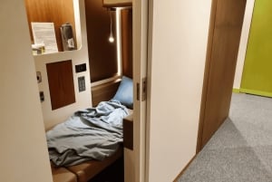 Dubai: Dubai International Airport Sleep'n Fly Lounge Access