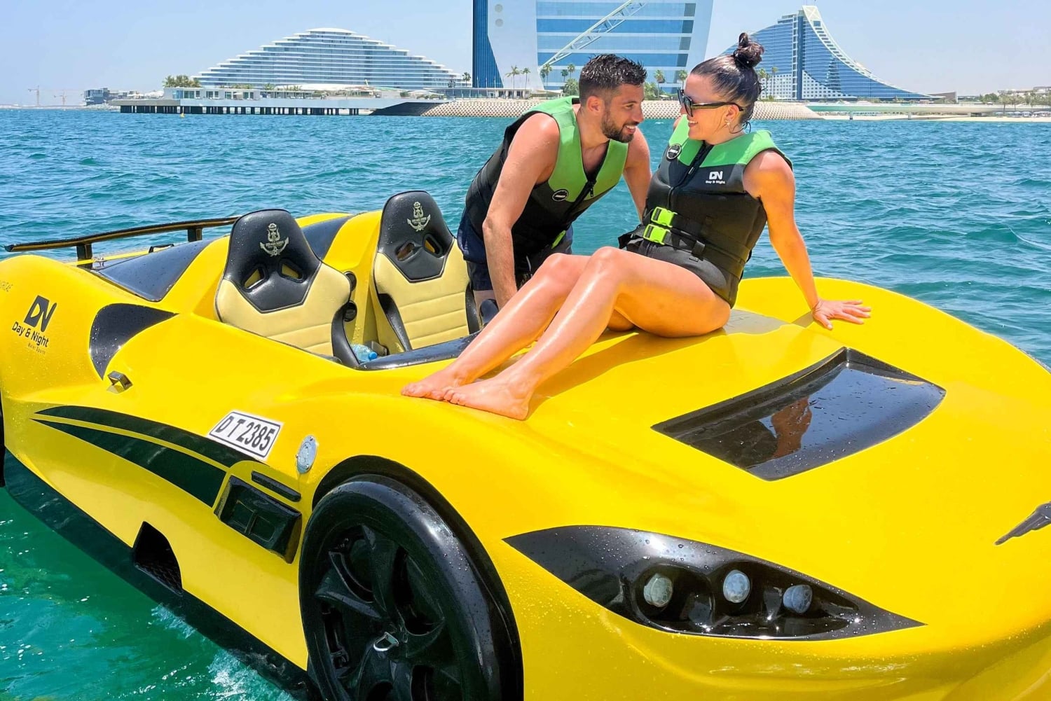 Dubai Paseo en Jetcar por el puerto deportivo de Dubai