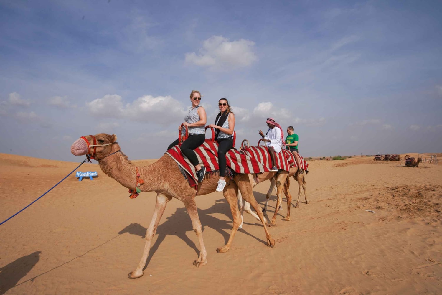 Dubai: ørkensafari med sandbuggy, kamelridning og sandboarding