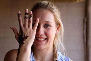 Dubai: ørkensafari med sandbuggy, kamelridning og sandboarding