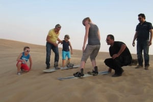 Dubaj: Quady, wielbłądy i sandboarding