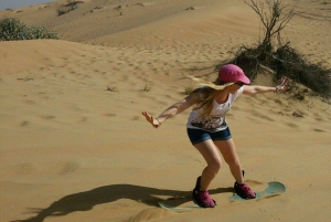 Dubai: Quad rijden in duinen, kamelen en zandboarden