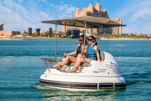 Dubai: Elektrische selbstfahrende Bootsfahrt auf der Palm Jumeirah